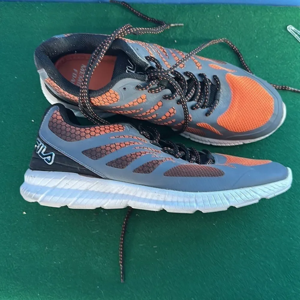 Fila Men's Orange Black Athletic Running Shoes Lace-Up Size 10 Sneakers